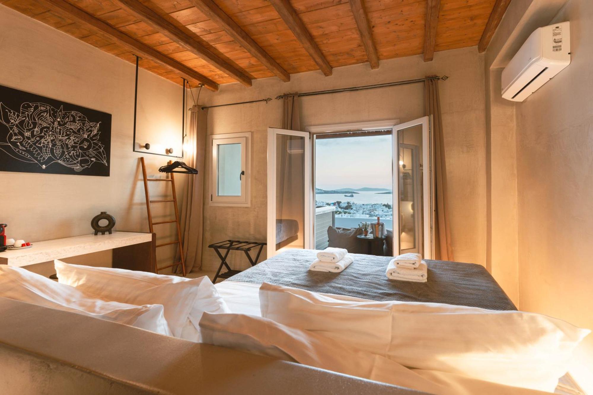 Legends In Town, By Mykonos High Aparthotel *
